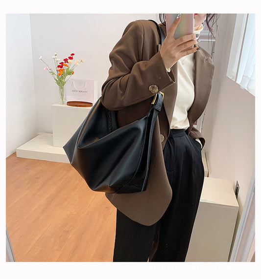Literary Retro One-shoulder New Large-capacity Messenger Bag
