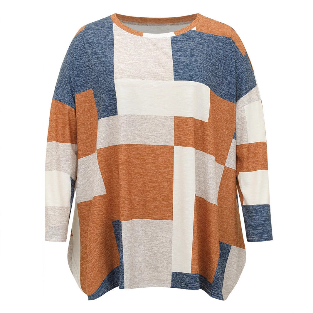 Moderigtig afslappet rundhalset plus size langærmet T-shirt med print