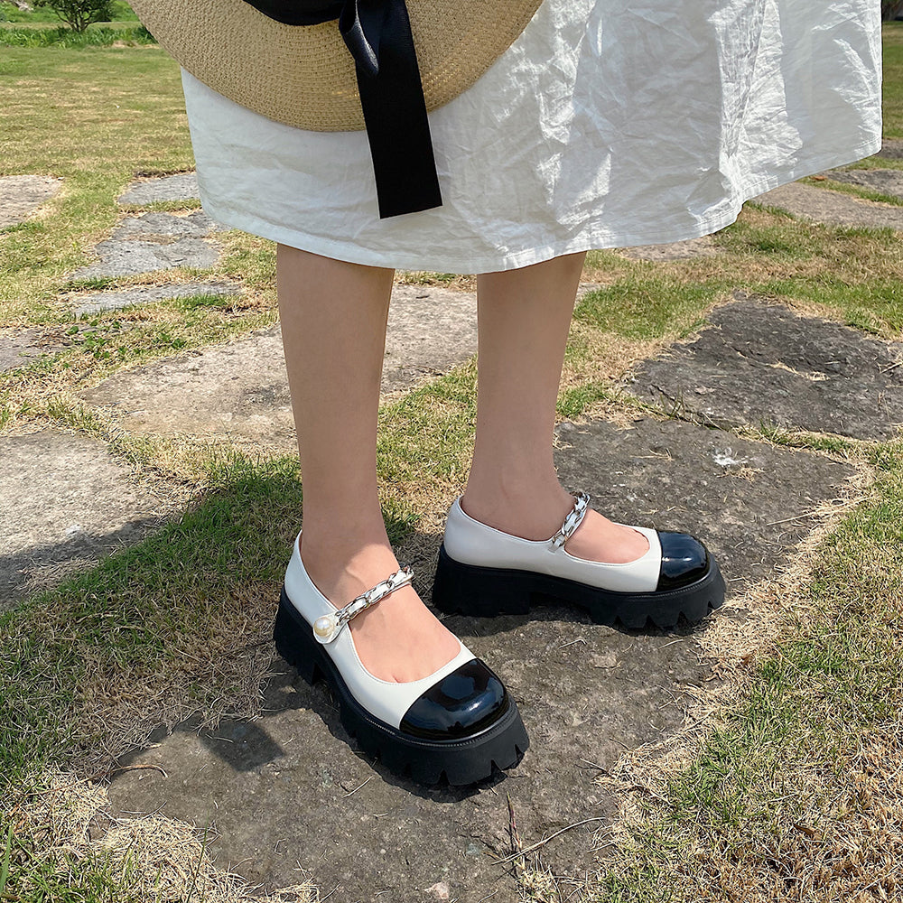 Spring And Summer Round Toe Chain Platform Small Leather Shoes
