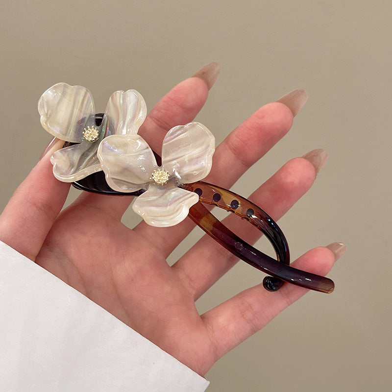 Retro Flower Back Head Updo Bobby Pin
