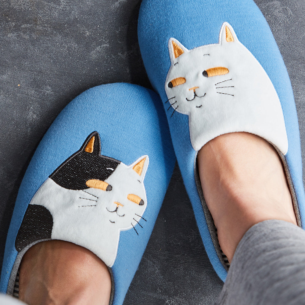 Couple Wooden Floor Machine Washable Mute Embroidered Slippers