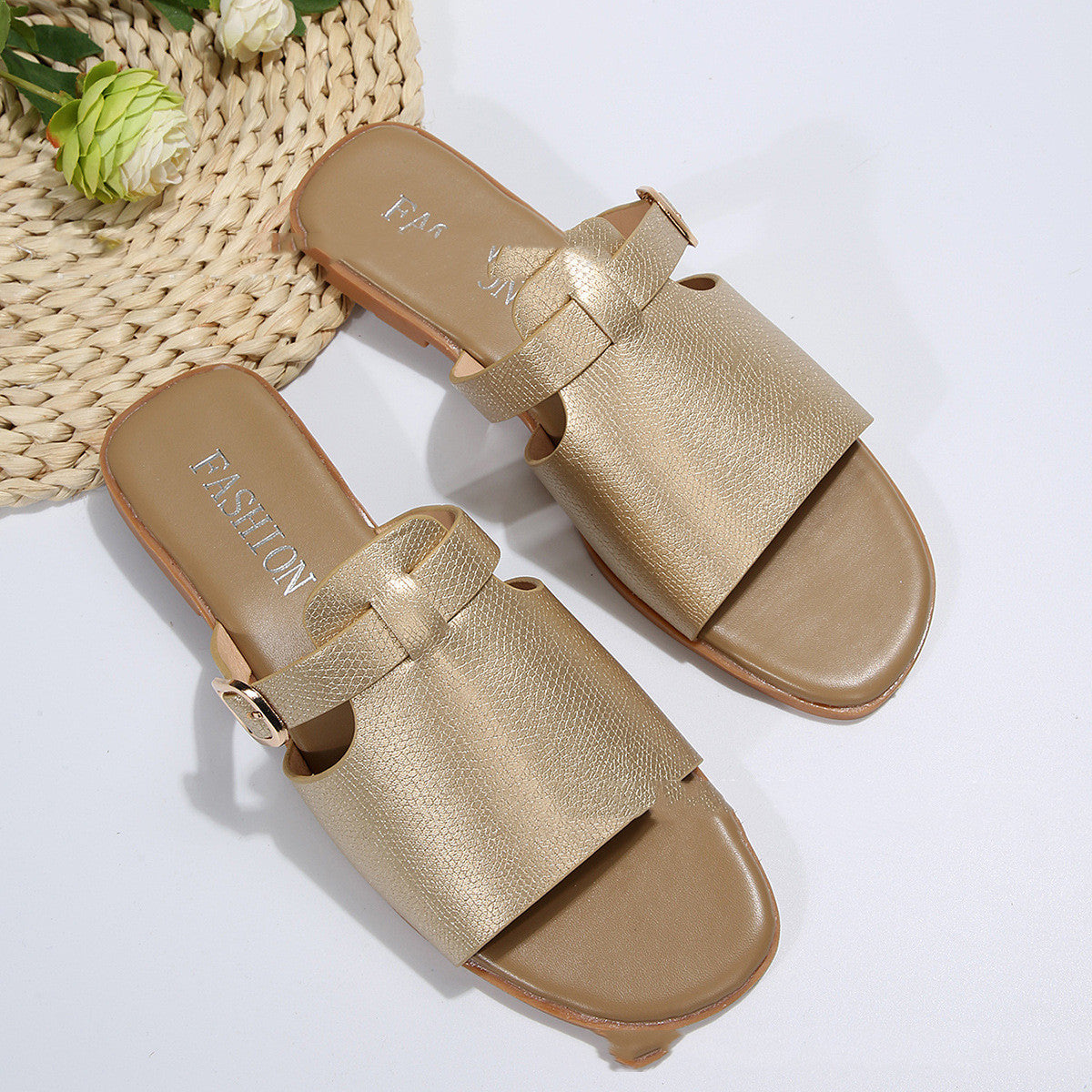Women's Vintage One Strap Woven Flat Heel Shoes