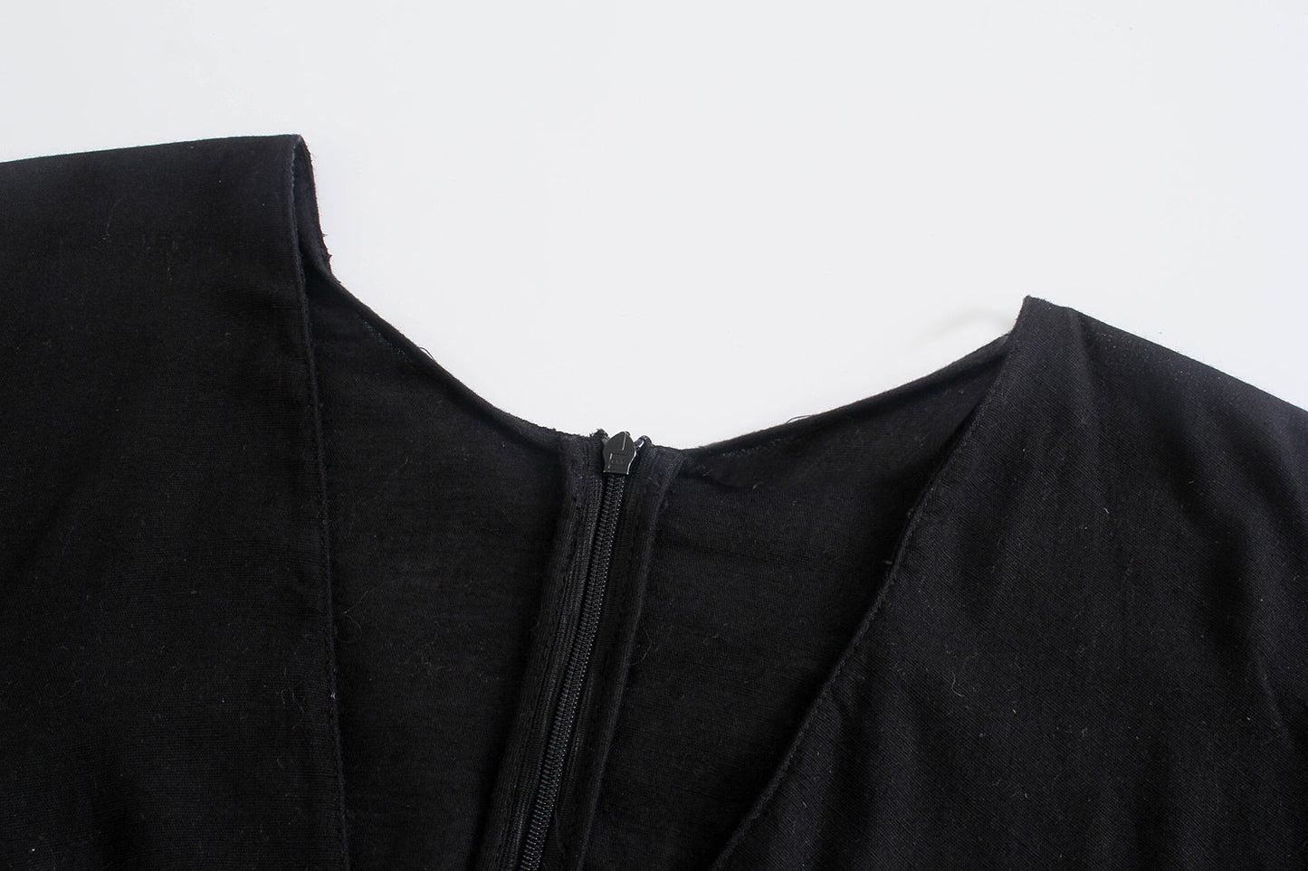 Embroidered V-Neck Puff-Sleeve Linen Jumpsuit