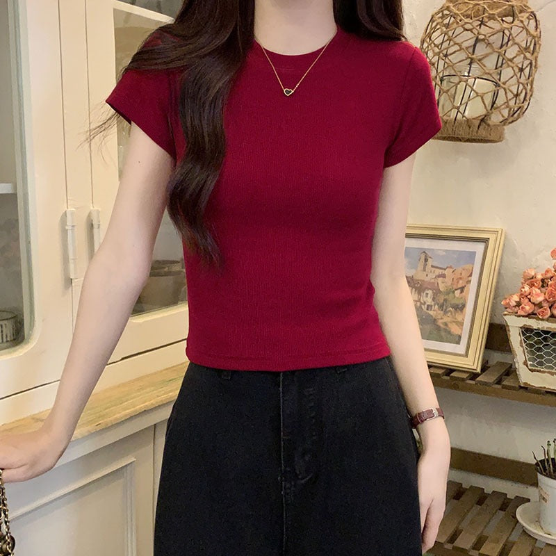 Red Retro American Short-sleeved Women's Top That Brightens The Complexion
