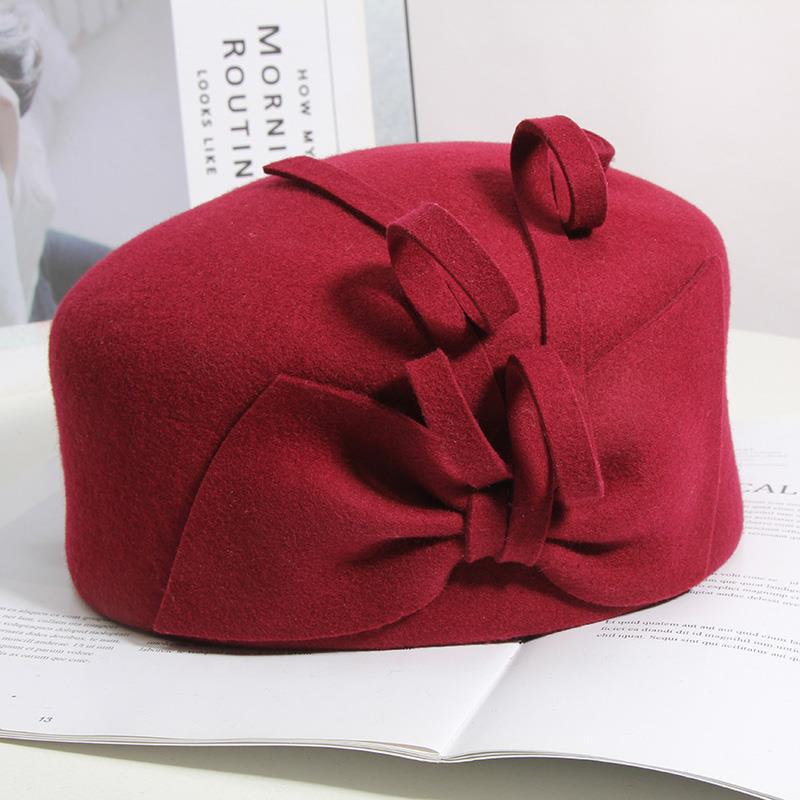 Women's Autumn And Winter Floral Woolen Hat