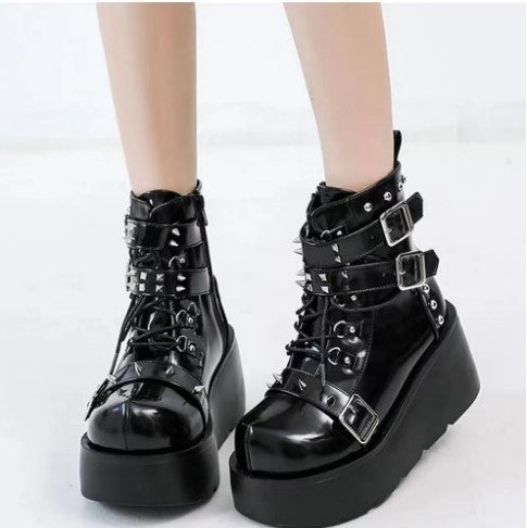 Stylish And Super-cool Chunky Round-toe Dr Martens Boots Designed Specifically For Women