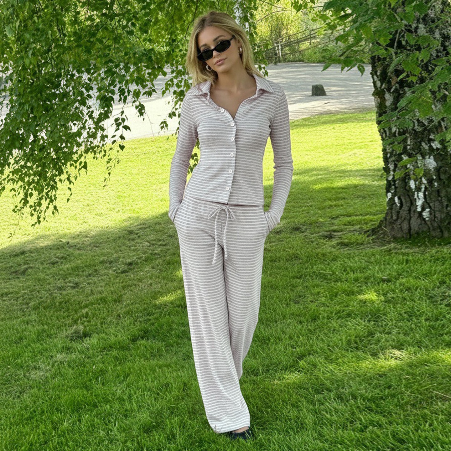 Women's Two-Piece Set Notch-Neckline Long-Sleeve Top With Drawstring Pants
