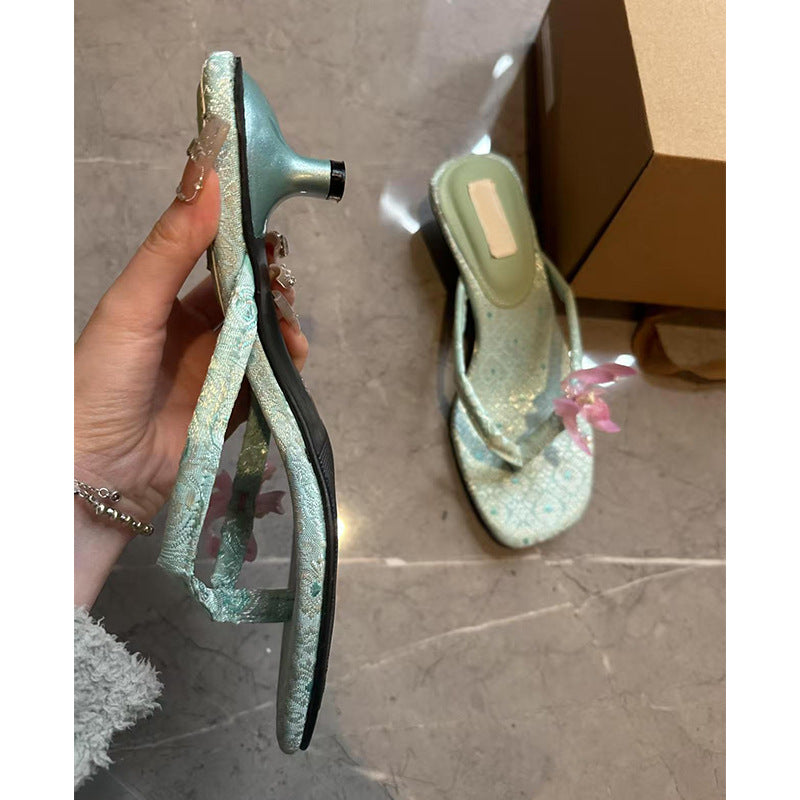Fashion Personality Flower Flip-flops Female