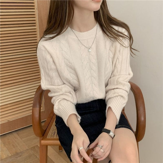 Women's Retro Twist Round Neck Sweater Western Style Leisure Loose Pullover