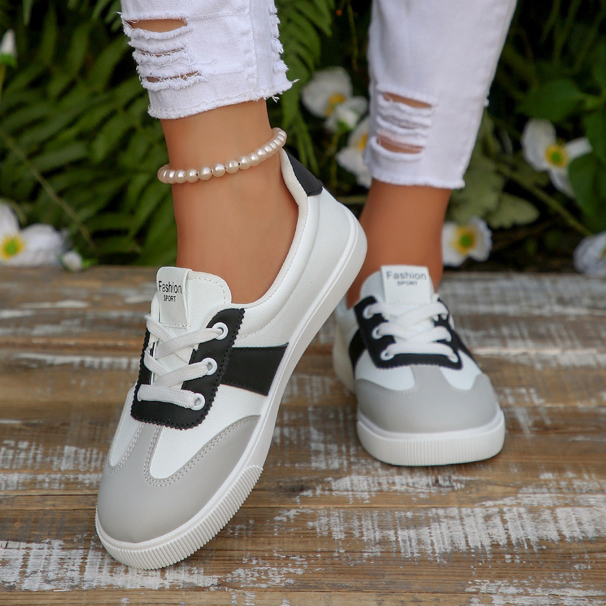 Korean-style Breathable Flat Versatile Casual Sneakers