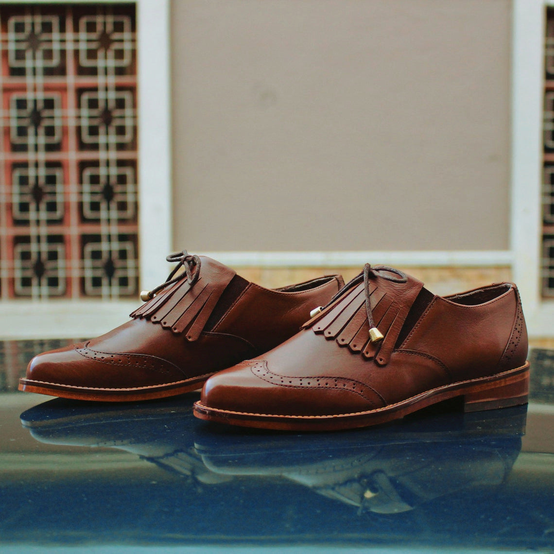 Large Size Round Toe Tassel Single Shoes
