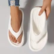 Women's Thick-soled Flip-flops Non-slip Non-stinky Slippers