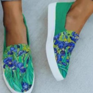 Faux Leather Solid Color Green Round Toe Canvas Shoes