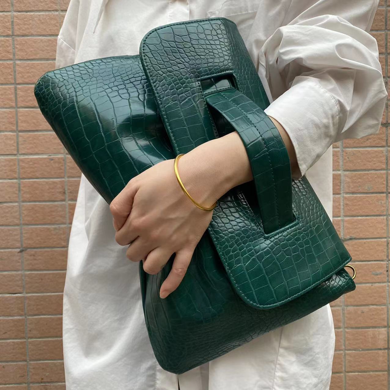 Large Capacity Briefbag