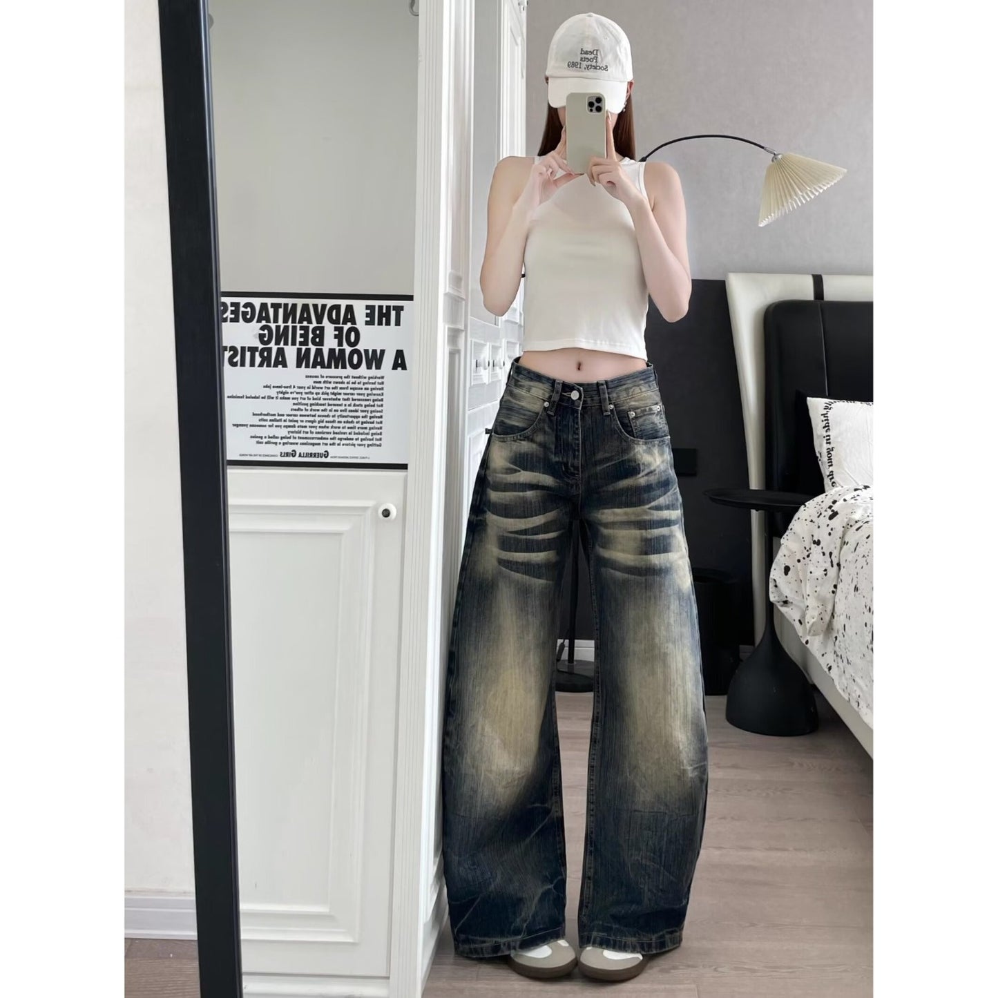 American-style Vintage Washed And Distressed Straight-leg Jeans