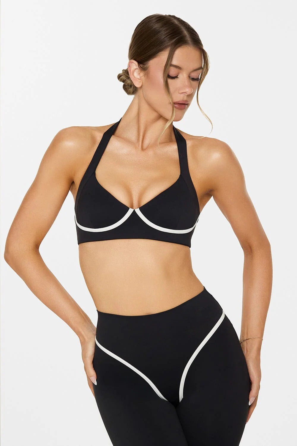 Bare-feel Yoga Jacket With A Stand-up Collar Long Sleeves And Designed For Cycling