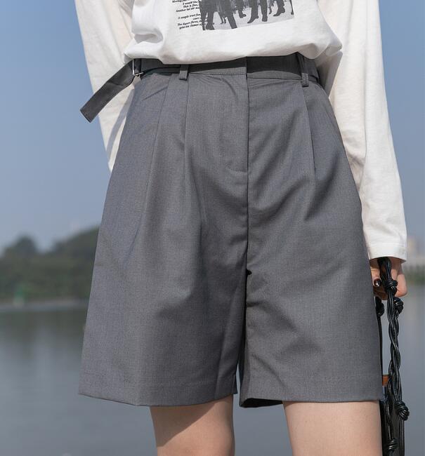 Women's Spring Loose High Waist Drape Casual Shorts