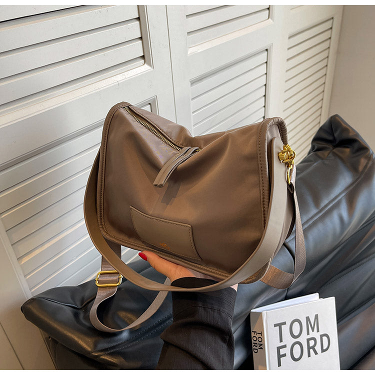Large Capacity New Fashionable And Versatile Single Shoulder Crossbody Bag