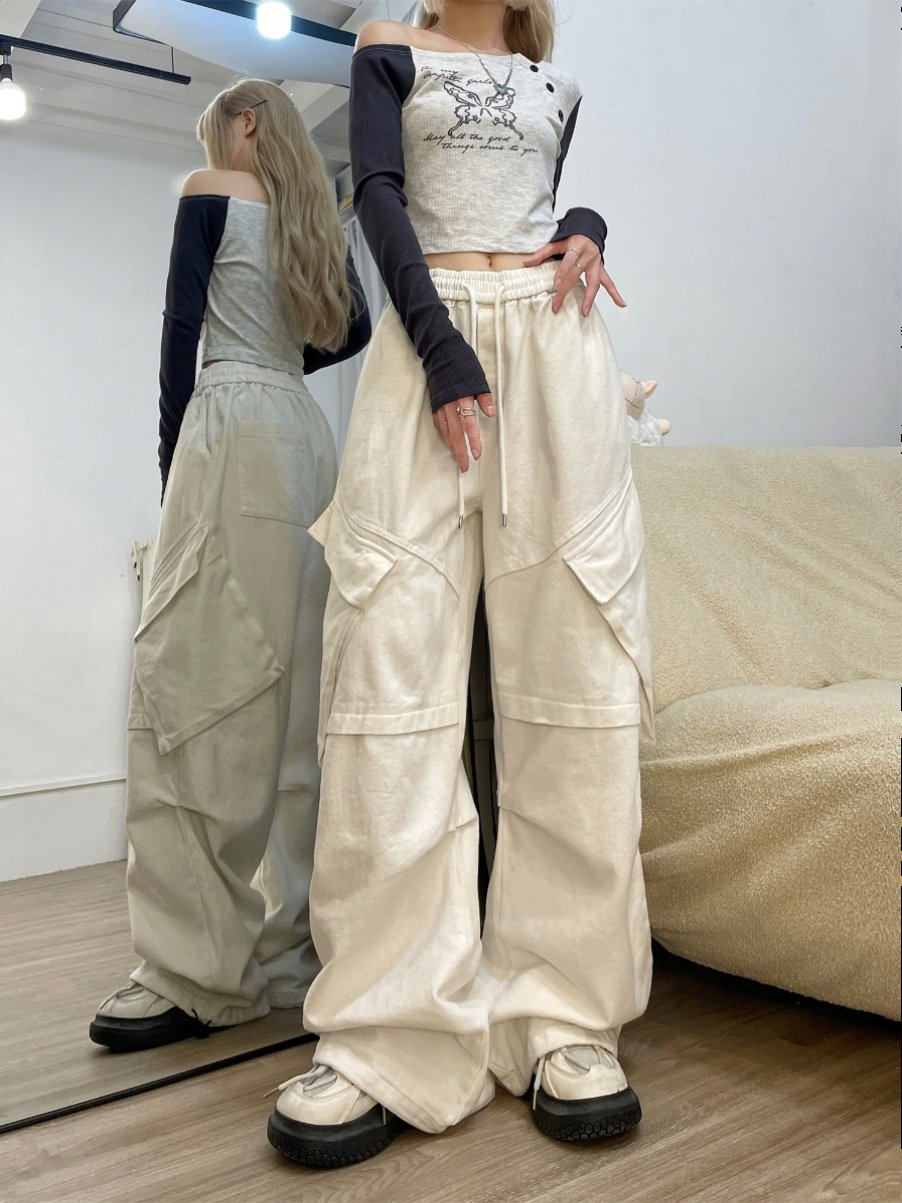New Womens American Style Retro Workwear Jeans With A Thick Wide Leg Design