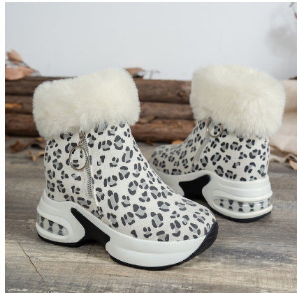 Womens Height-Enhancing Insulated Platform Fleece-Lined Ankle Boots
