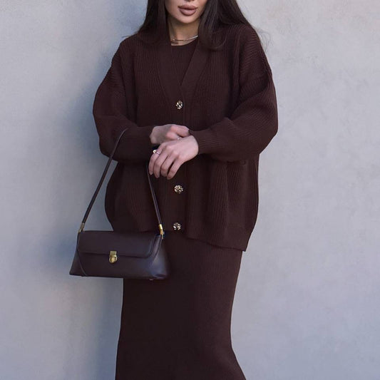 New Cozy Knit Cardigan For Home Wear Paired With A Figure-hugging Sweater Skirt