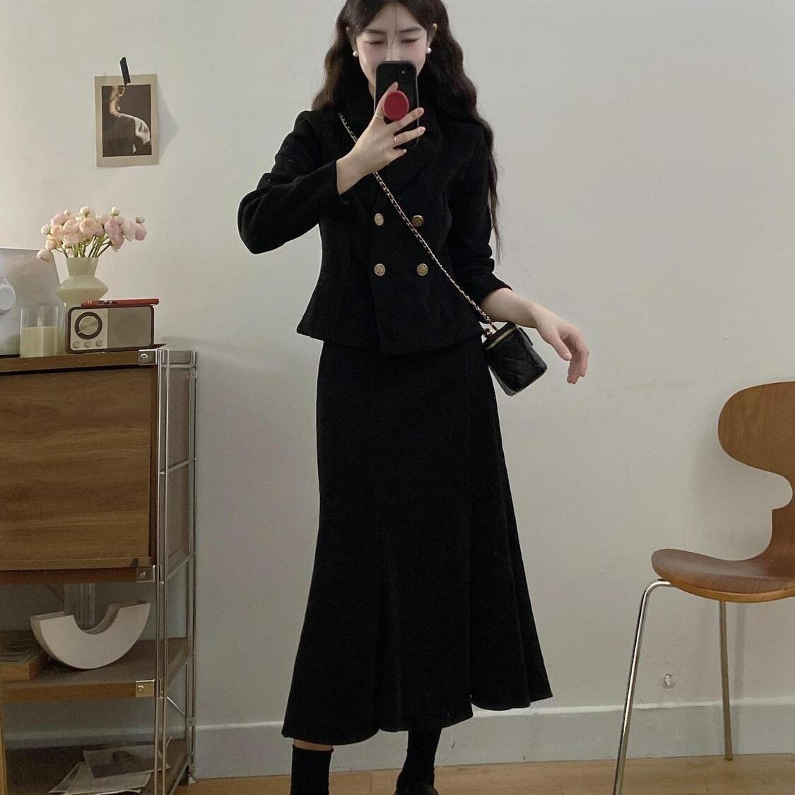 Corduroy Waist-Cinched Jacket And Fishtail Skirt Two-Piece Set For Women