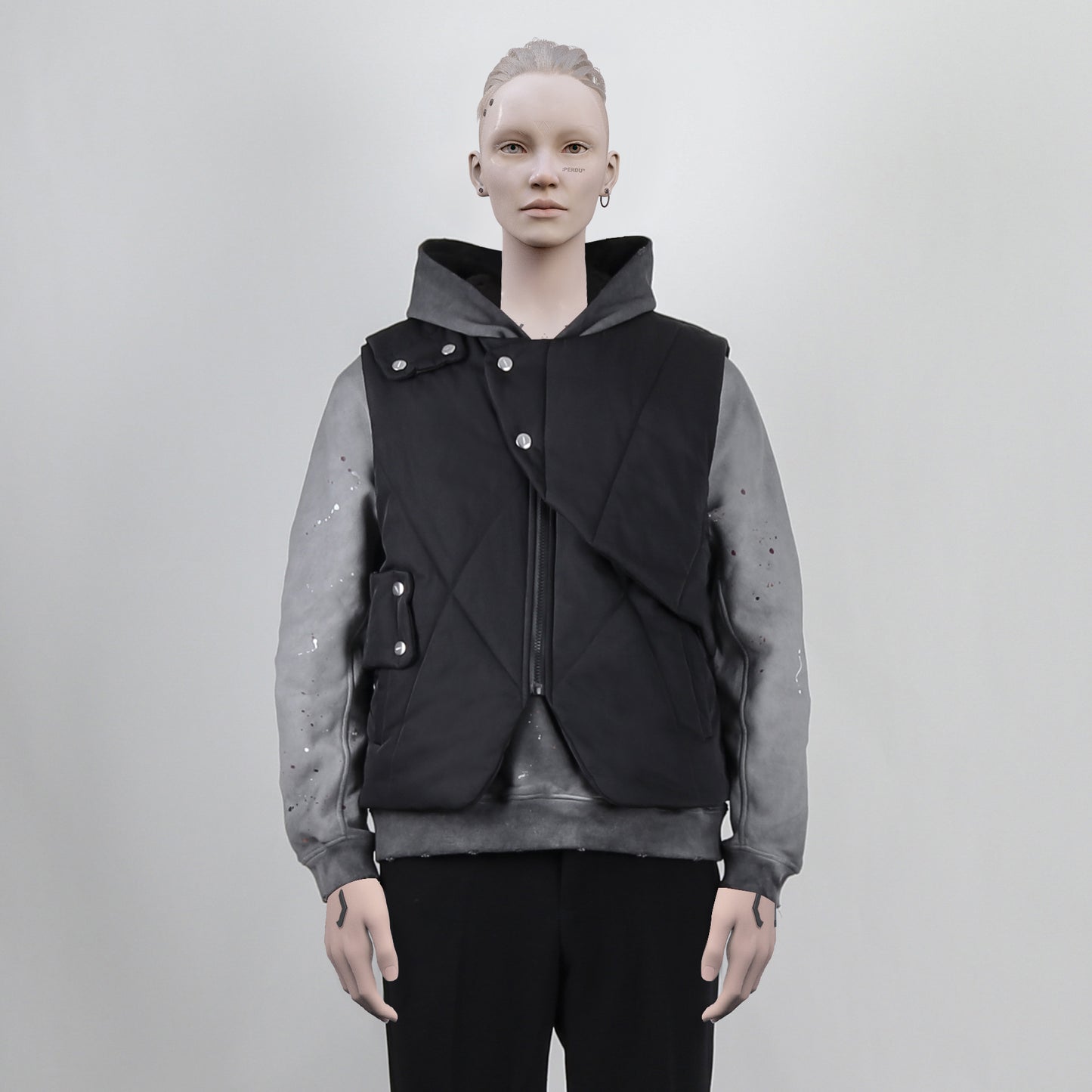 Irregularly Deconstructed Nylon Buckle Cotton Horse