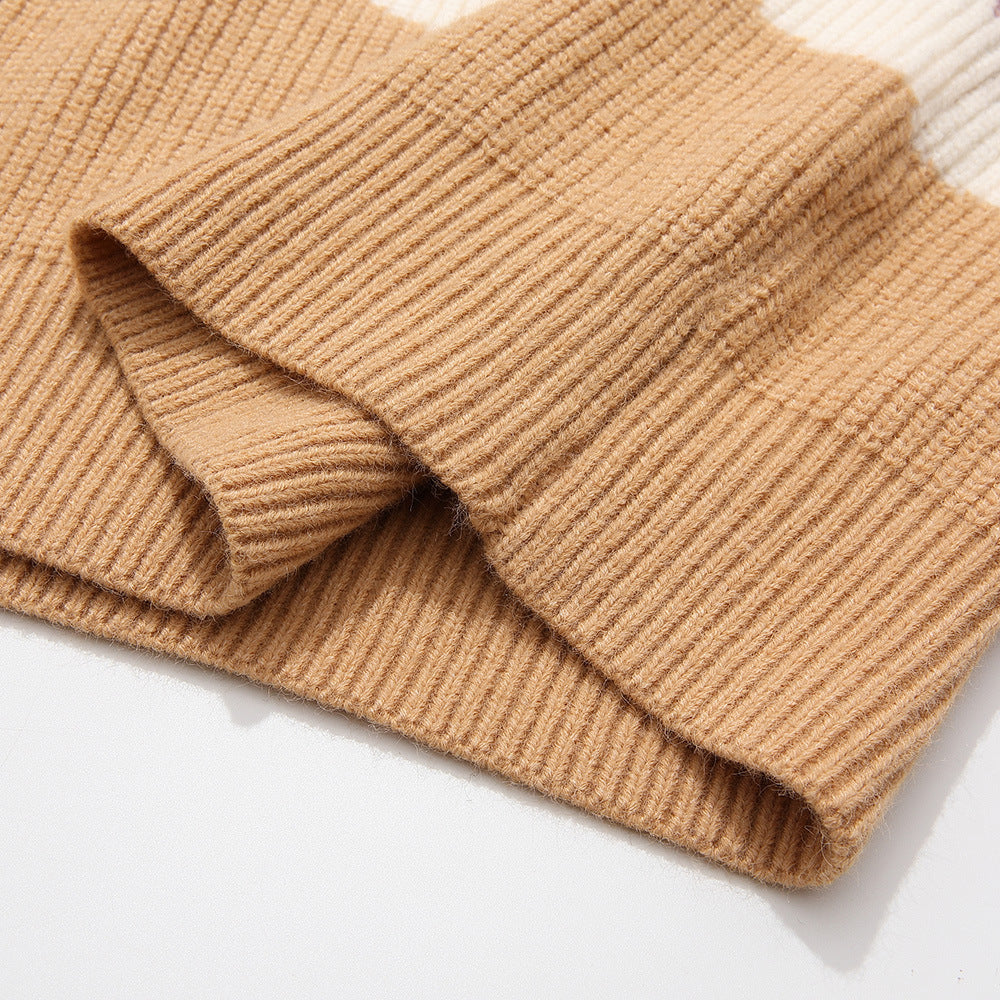 Strikket Sweater med Uregelmæssige Farveblokke og Rund Hals