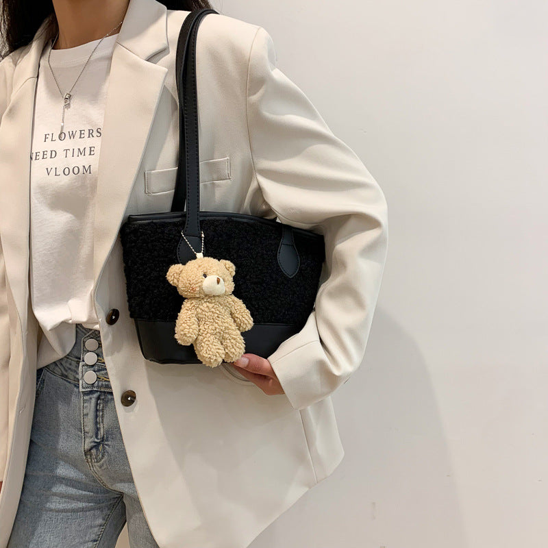 Fashion New Plush All-match One-shoulder Armpit Bag