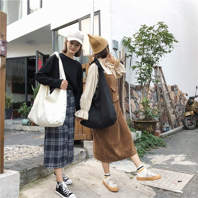 Slouchy Single Shoulder Crossbody Canvas Bag Retro Simplicity