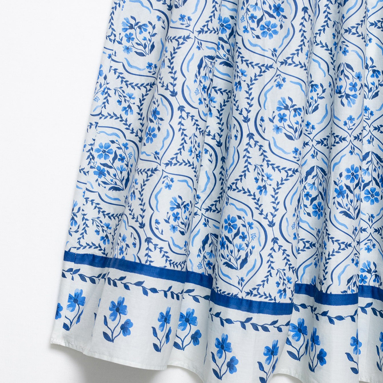 Versatile Chic Midi Skirt For Vacationperfect For Casual Everyday Looks