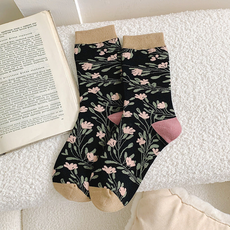 Medium Length Casual Cotton Socks