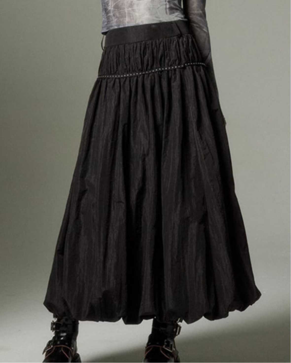 Simple Temperament Pleated High Waist Long Bud Skirt Solid Color