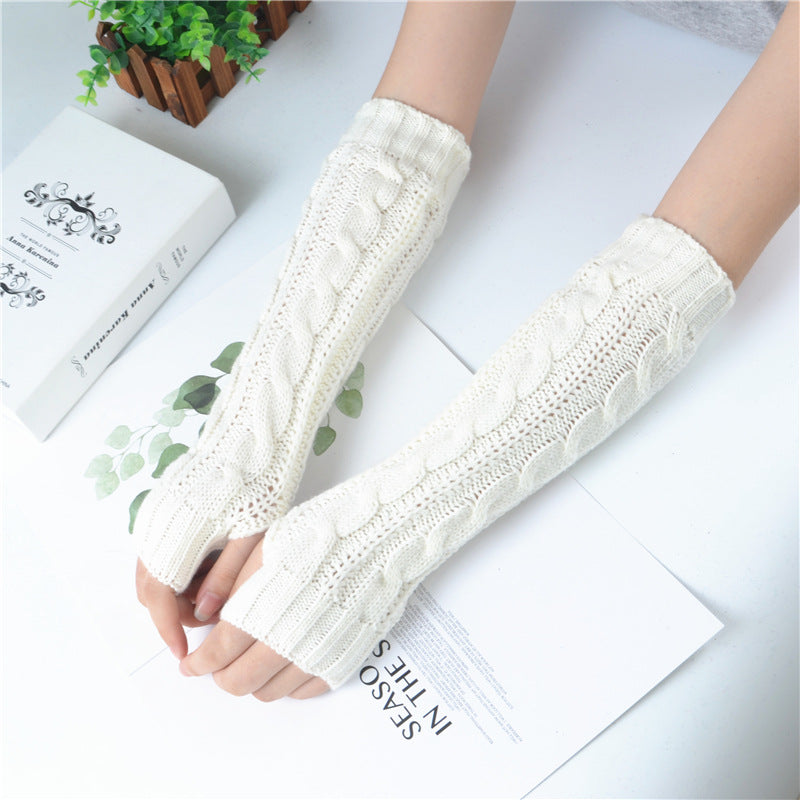 Women Knitting Warm And Simple Arm Cover