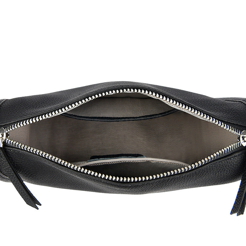 High-capacity Leather Womens Bag A Stylish Saddle-style Commuter Bag For Women
