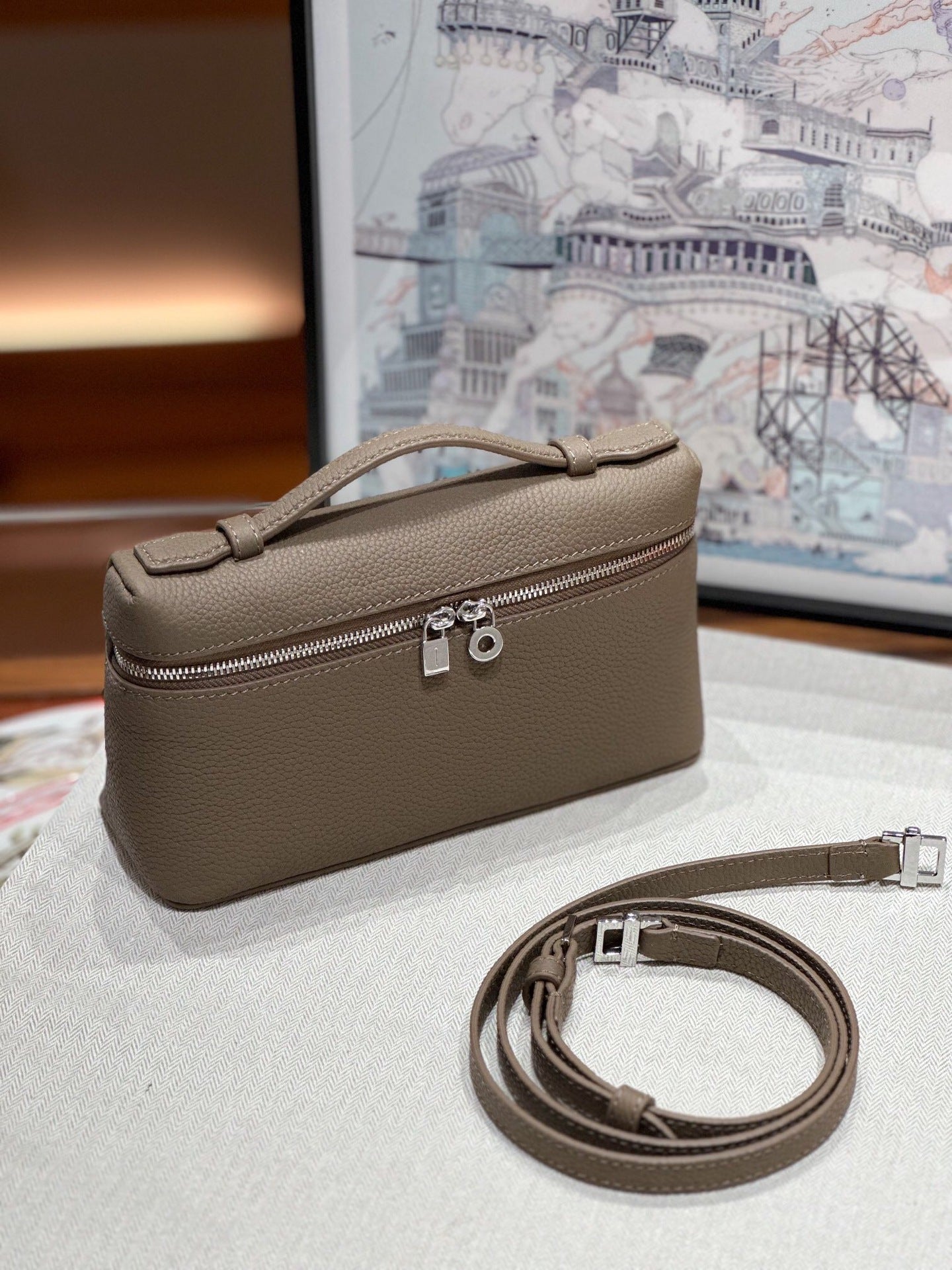 Single Shoulder Crossbody Carrying Real Leather Bag