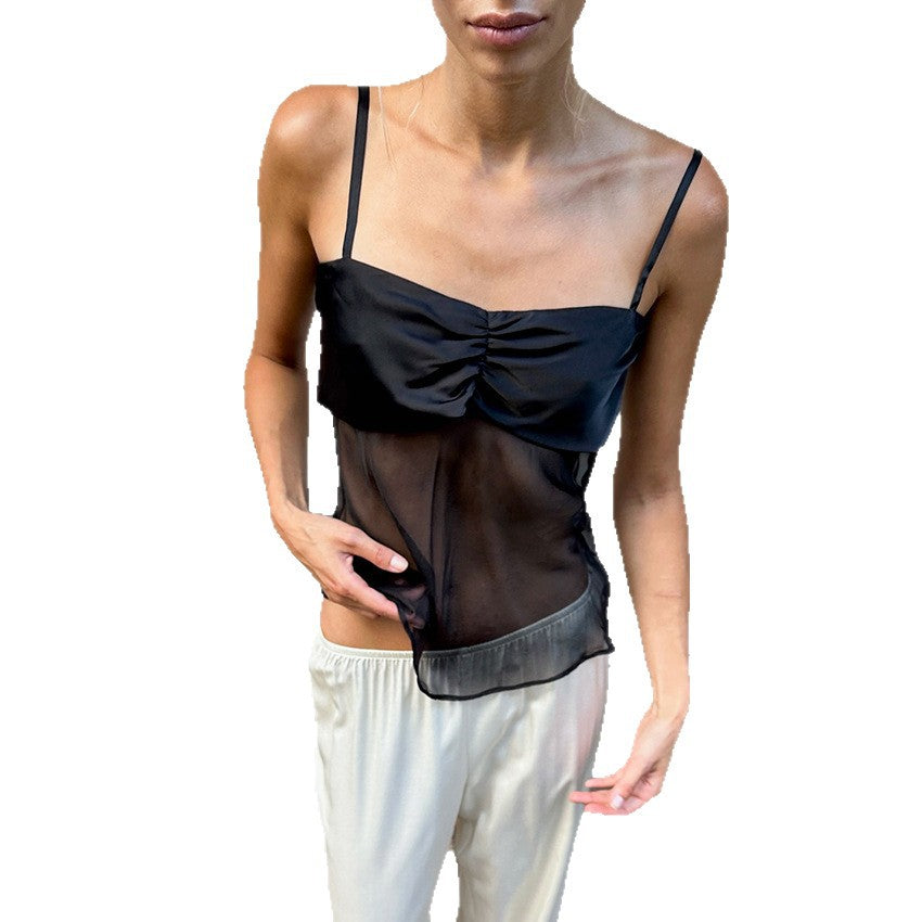 Stilfuld og elegant sort gennemsigtig camisole