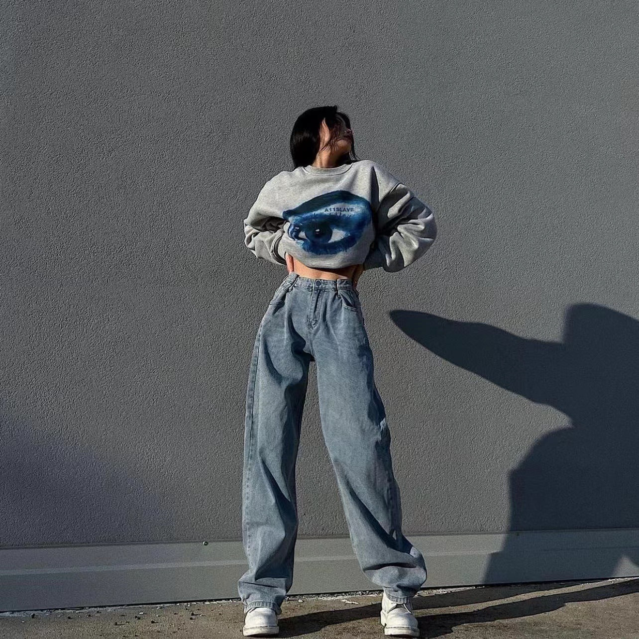 Trendy moppebukser med høj talje, vide ben, lige jeans