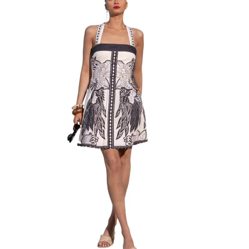 Short Dress With A Back Pleat And A Positioned Print