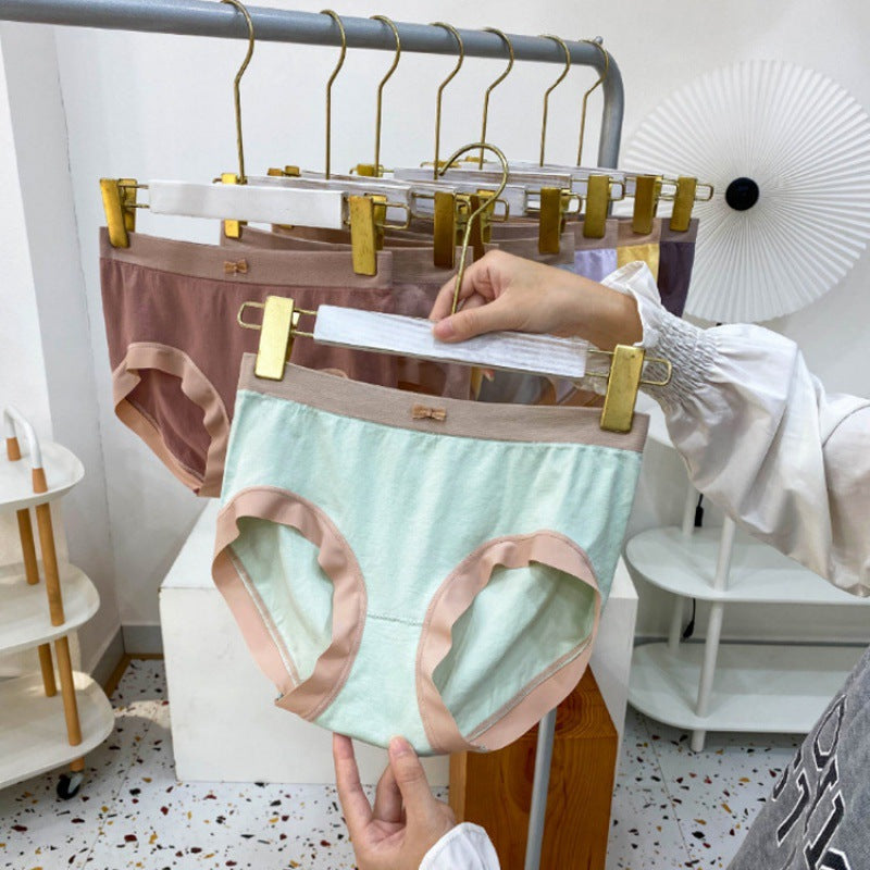 Women's Silk Antibacterial Bottom Crotch Mid-waist Non-marking Panties