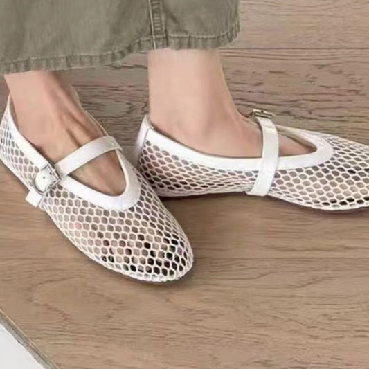 Round Toe Flat Bottom Non-slip Women's Plus Size Breathable Mesh Hole Shoes