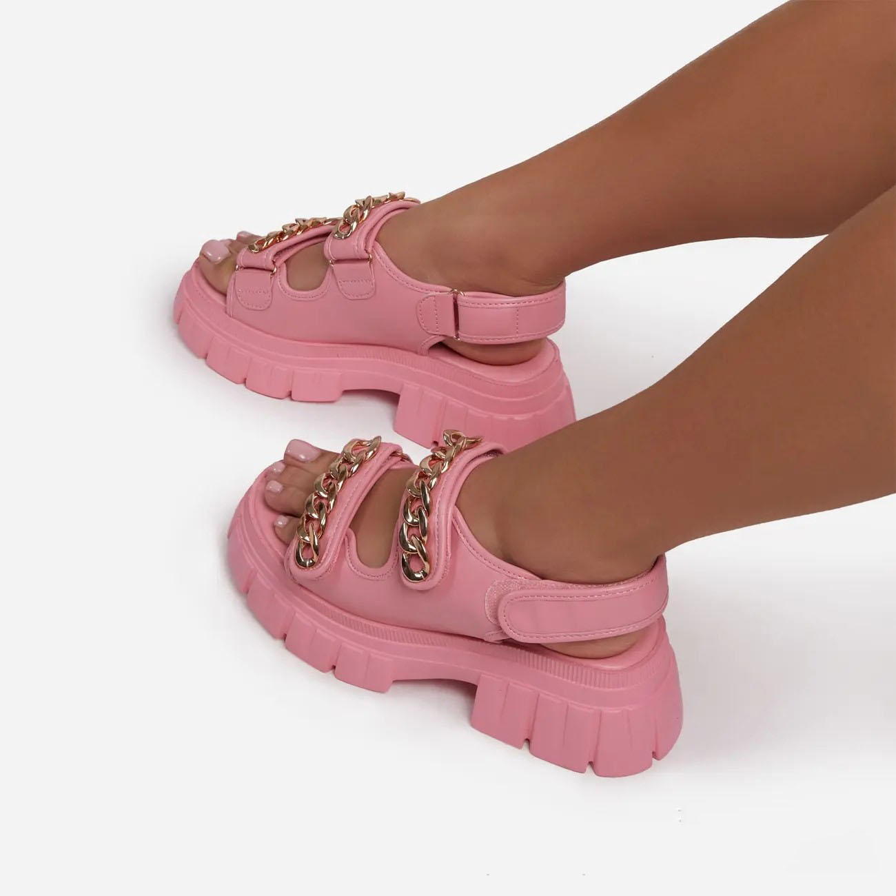 Fashion Platform Sandals With Metal Cufflinks