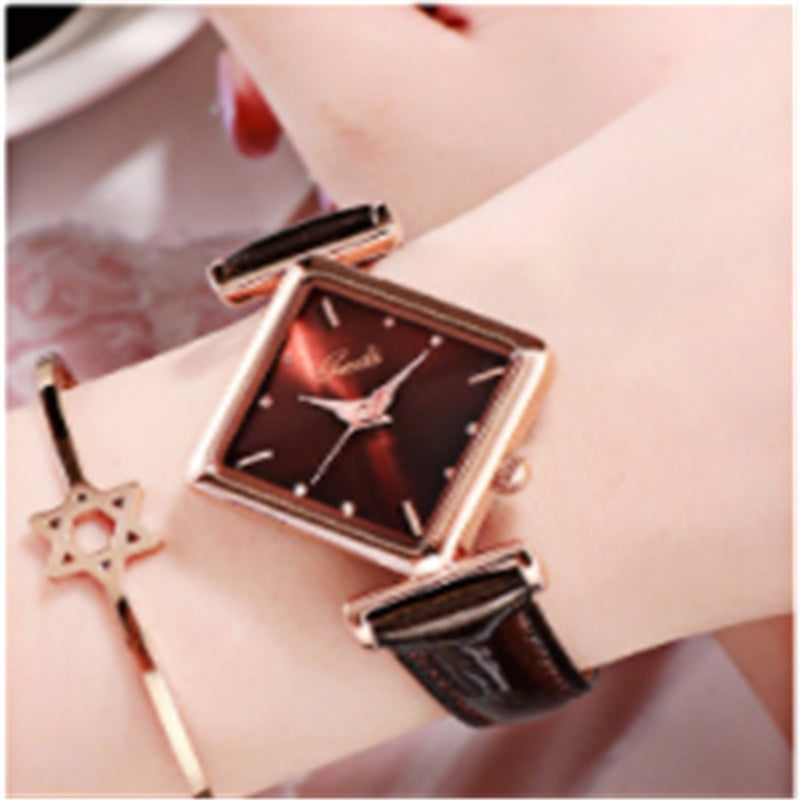 Diamond dial watch