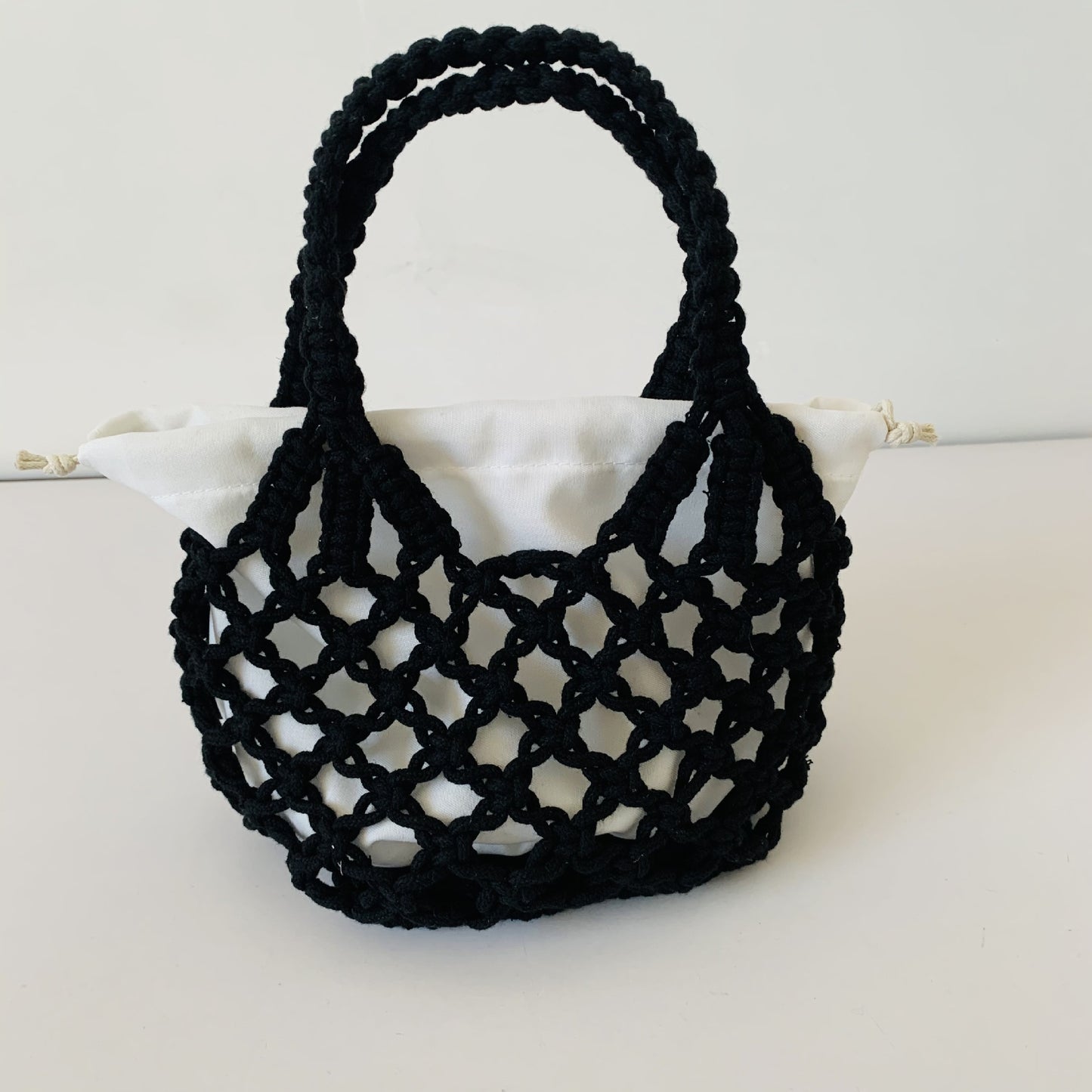 Weaving Hollow Women's Mori Style Portable Beach Bag