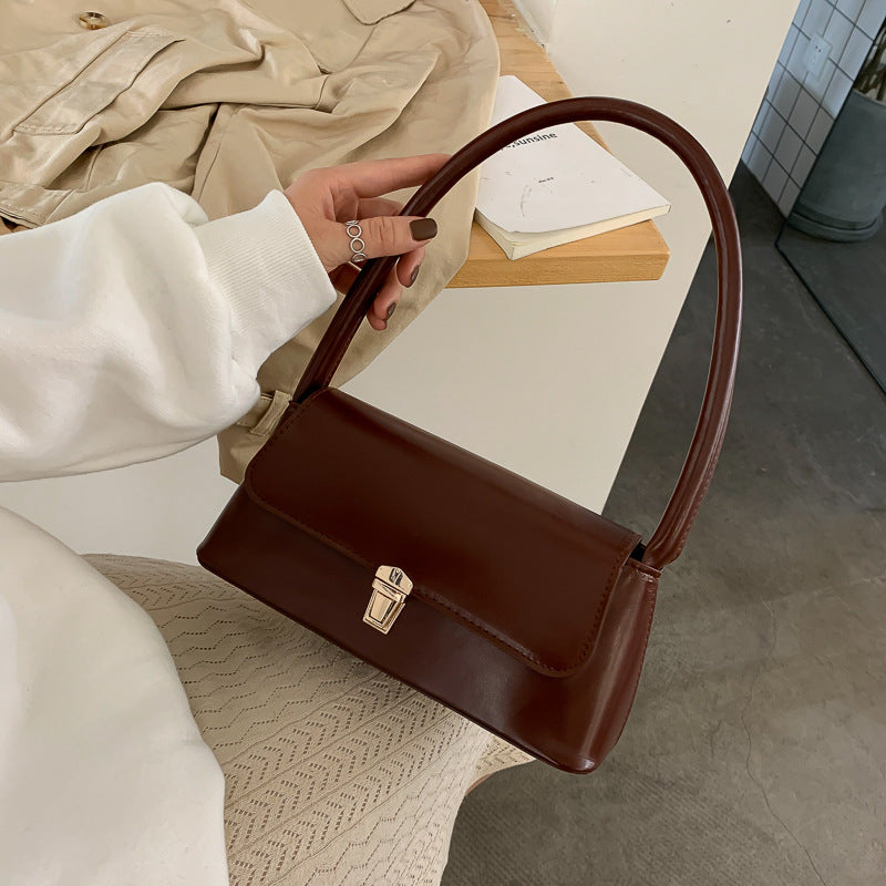 Western style underarm bag