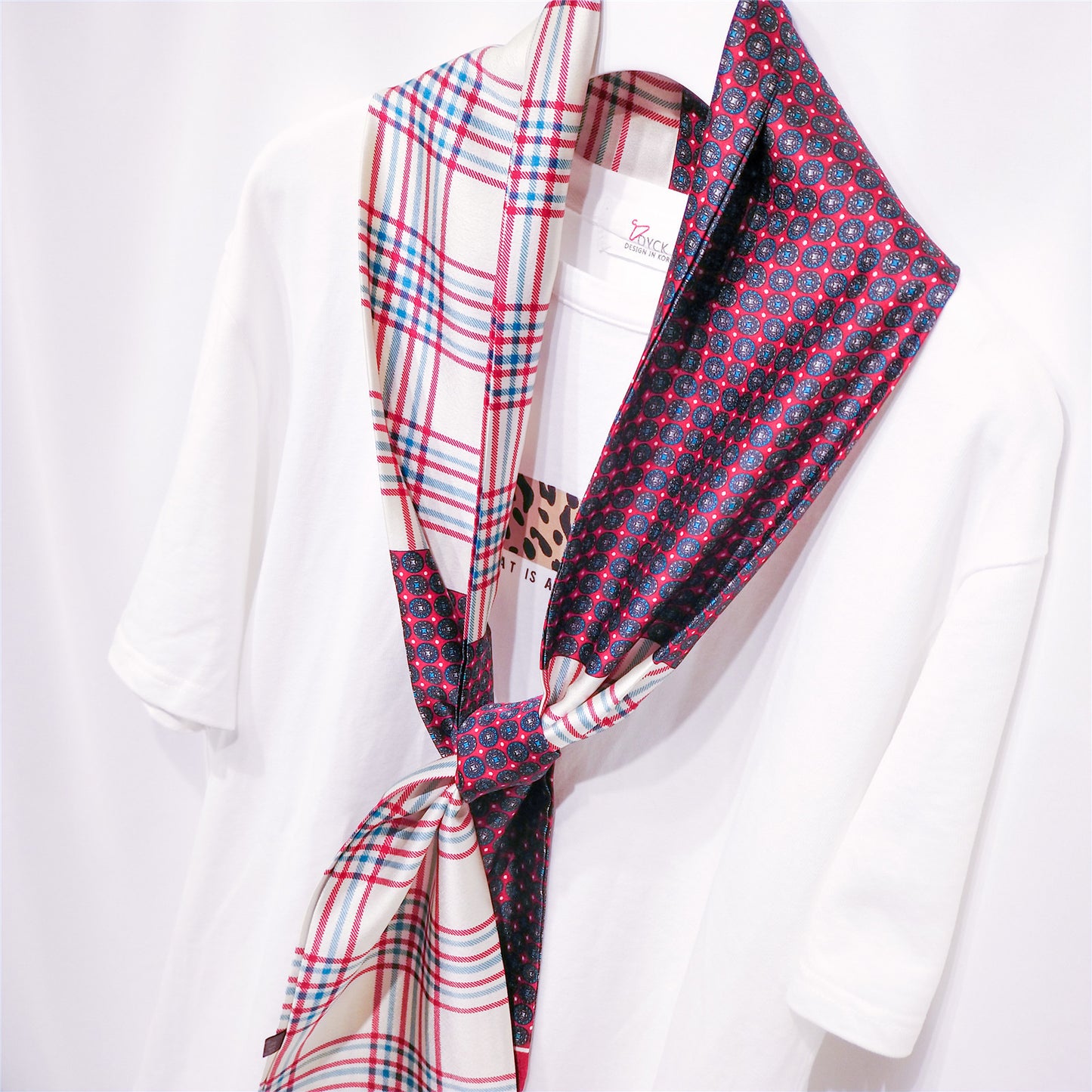 Scarf in spring, summer and autumn