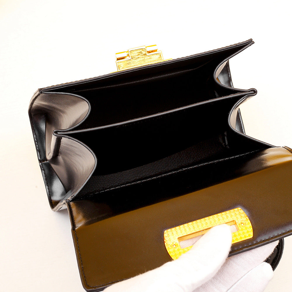 Fashion Trend All-match Buckle PU Handbag