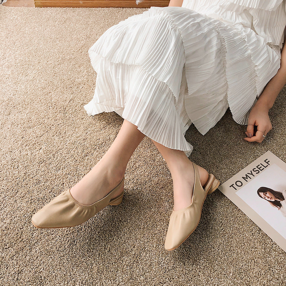 Retro round low heel shoes
