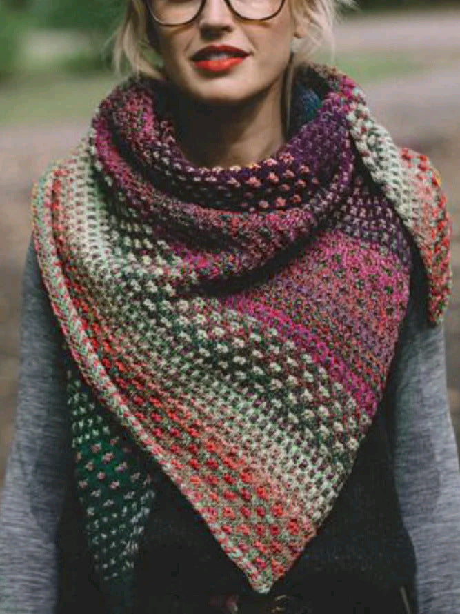 Cashew Flower Pattern Triangle Neck Scarf