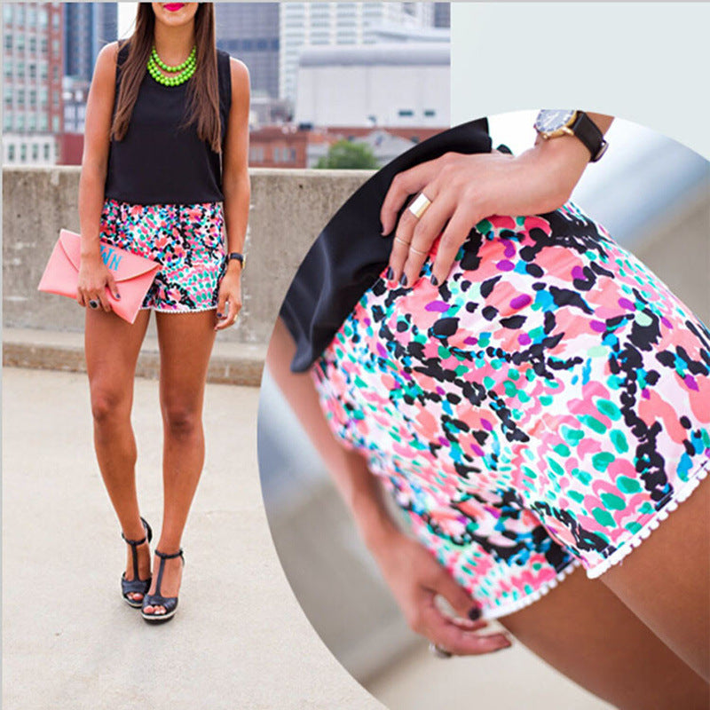 Summer New Printed Elastic Waist Shorts Beach Pants